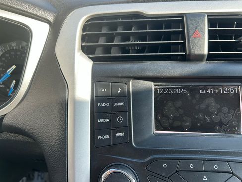 Used 2014 Ford Fusion SE image 15