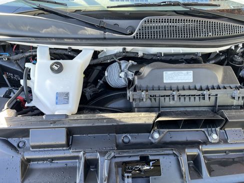 Used 2021 Chevrolet Express 3500 w/ Power Convenience Package image 30