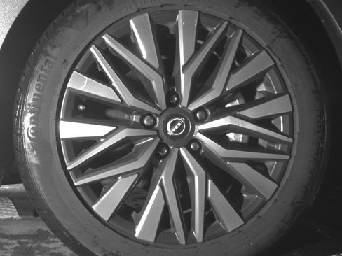 Used 2025 Nissan Altima 2.5 SV image 15