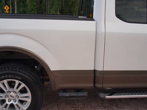 Used 2015 Ford F150 Lariat w/ Equipment Group 501A Mid AWD/4WD image 42