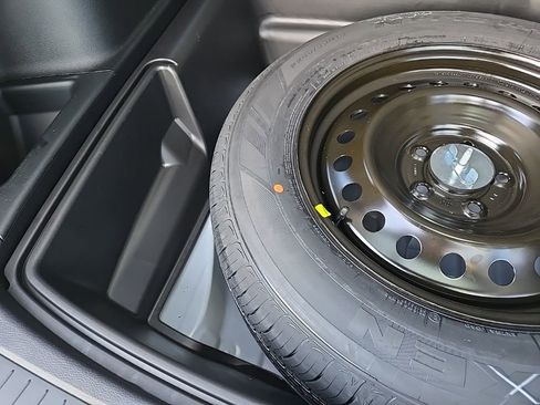 New 2026 Jeep Grand Cherokee Altitude image 98