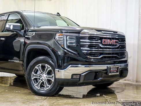 Used 2025 GMC Sierra 1500 SLT image 5