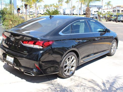 Used 2019 Hyundai Sonata Limited image 9