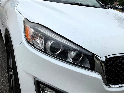 Used 2016 Kia Sorento EX image 29
