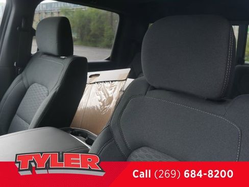 New 2026 RAM 1500 Big Horn AWD/4WD image 40