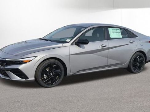 New 2026 Hyundai Elantra SEL Sport w/ Cargo Package image 4