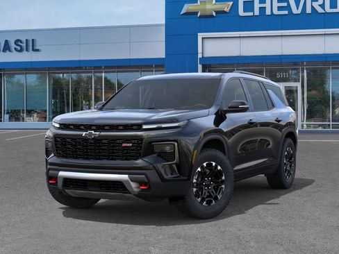 New 2027 Chevrolet Traverse Z71 w/ Driver Confidence Package AWD/4WD image 6