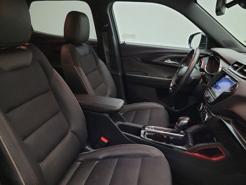 Used 2023 Chevrolet TrailBlazer RS w/ Convenience Package FWD image 21