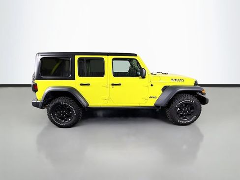 Used 2023 Jeep Wrangler Unlimited AWD/4WD image 8