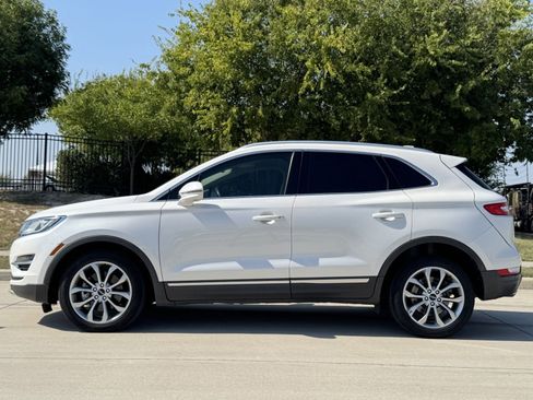 Used 2018 Lincoln MKC Select w/ Select Plus Package image 6