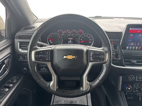 Used 2021 Chevrolet Tahoe LT w/ LT Signature Package RWD image 12