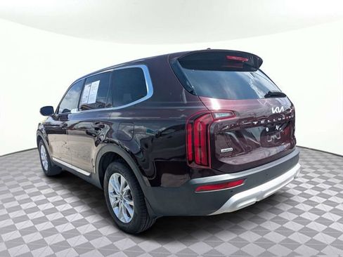 Used 2022 Kia Telluride LX AWD/4WD image 5