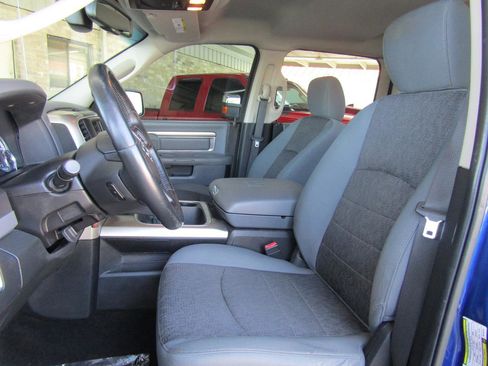 Used 2016 RAM 1500 Big Horn image 9