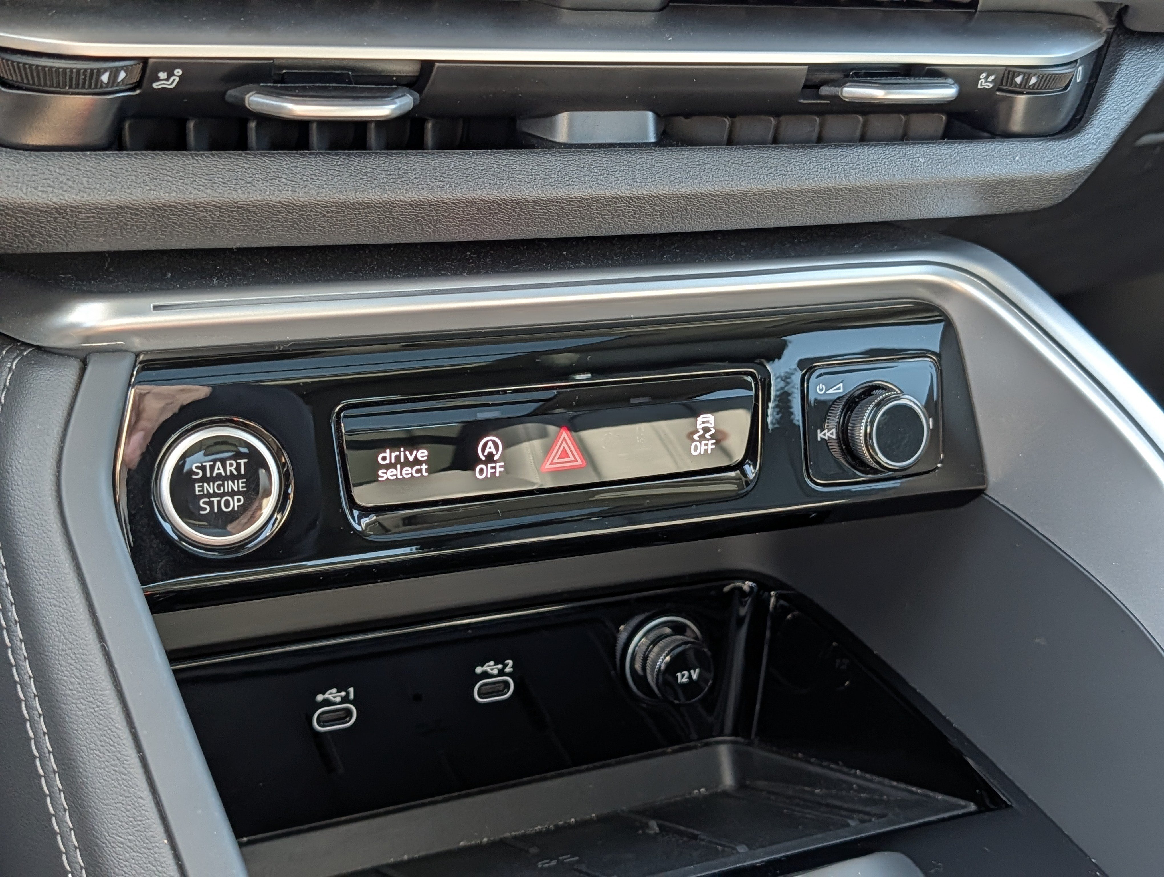 Certified 2025 Audi Q5 Premium Plus AWD/4WD image 30