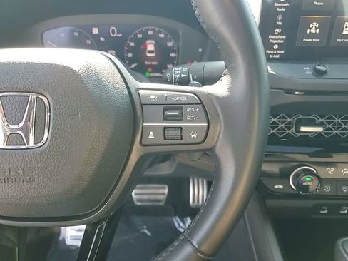 Used 2023 Honda Accord Sport image 17