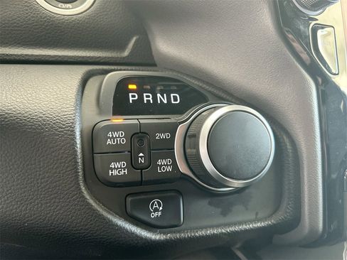 Used 2025 RAM 1500 Big Horn image 32