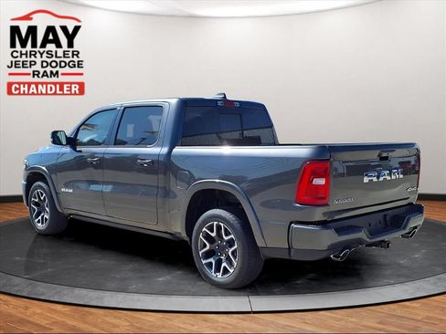 New 2026 RAM 1500 Laramie AWD/4WD image 17