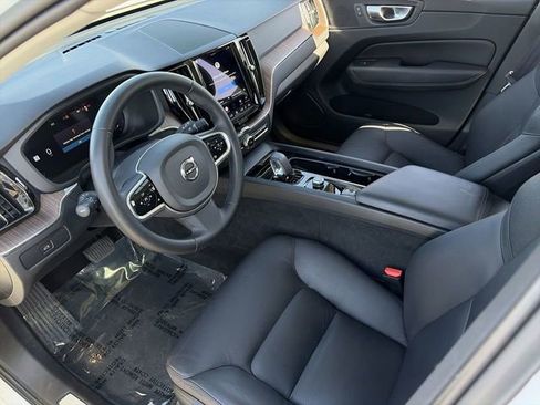 Used 2023 Volvo XC60 B5 Plus w/ Protection Package Premier FWD image 20
