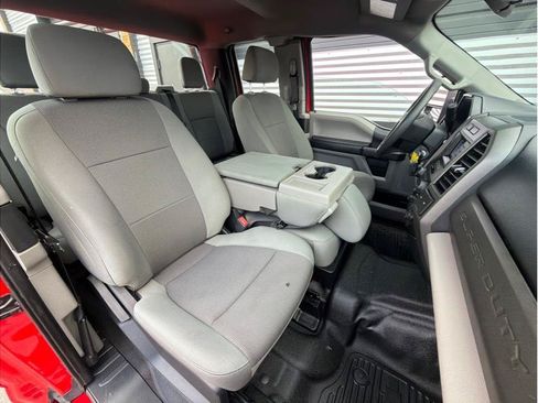 Used 2020 Ford F250 XL w/ Power Equipment Group RWD image 21
