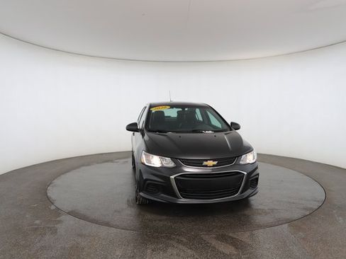 Used 2020 Chevrolet Sonic Premier image 29