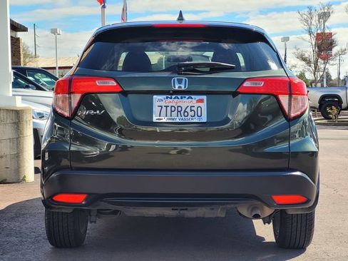 Used 2016 Honda HR-V EX image 7