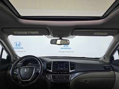 Used 2017 Honda Pilot EX-L image 7