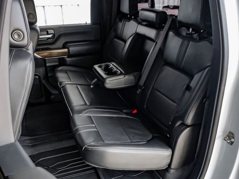 Used 2022 Chevrolet Silverado 3500 High Country image 39