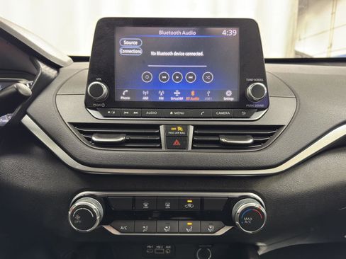 Used 2021 Nissan Altima 2.5 SV image 20