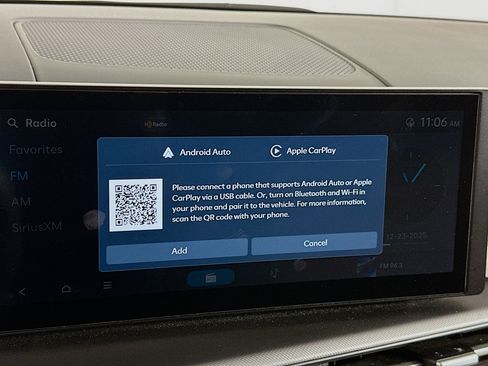 Used 2025 Hyundai Santa Fe SEL image 21