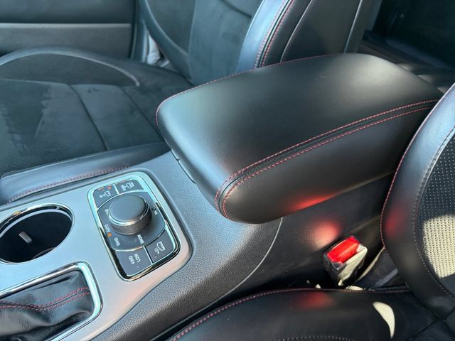 Used 2017 Jeep Grand Cherokee Trailhawk AWD/4WD image 15
