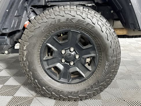 Used 2021 Jeep Gladiator Mojave image 36