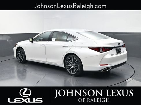 New 2025 Lexus ES 350 w/ Premium Package image 7