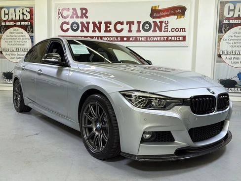 Used 2018 BMW 340i xDrive Sedan w/ Premium Package AWD/4WD image 2