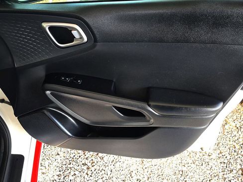 Used 2020 Kia Soul GT-Line image 25