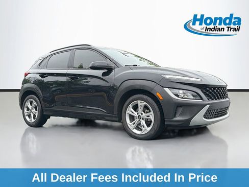 Used 2023 Hyundai Kona SEL FWD image 1