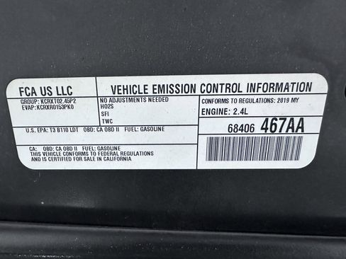 Used 2019 Dodge Journey SE FWD image 50