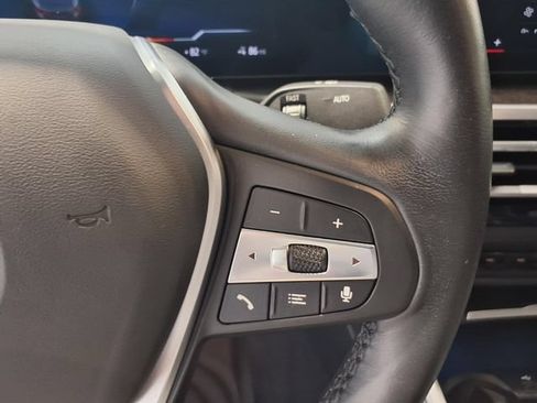 Used 2023 BMW i4 eDrive35 w/ Premium Package RWD image 9