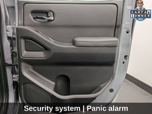 Used 2022 Nissan Frontier PRO-4X w/ Pro-4X Premium Package image 32