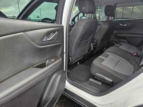 Used 2023 Chevrolet Blazer LT w/ Driver Confidence Package FWD image 16