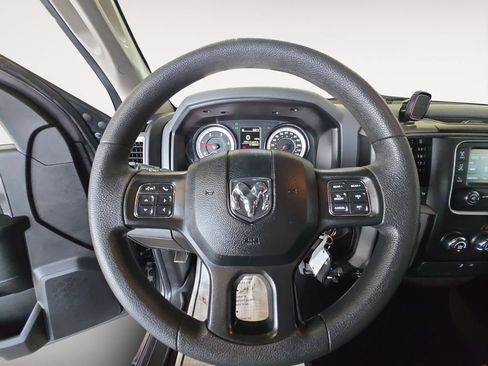 Used 2019 RAM 1500 Tradesman w/ Tradesman SXT Package AWD/4WD image 13