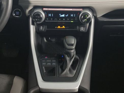 New 2025 Toyota RAV4 XLE image 19