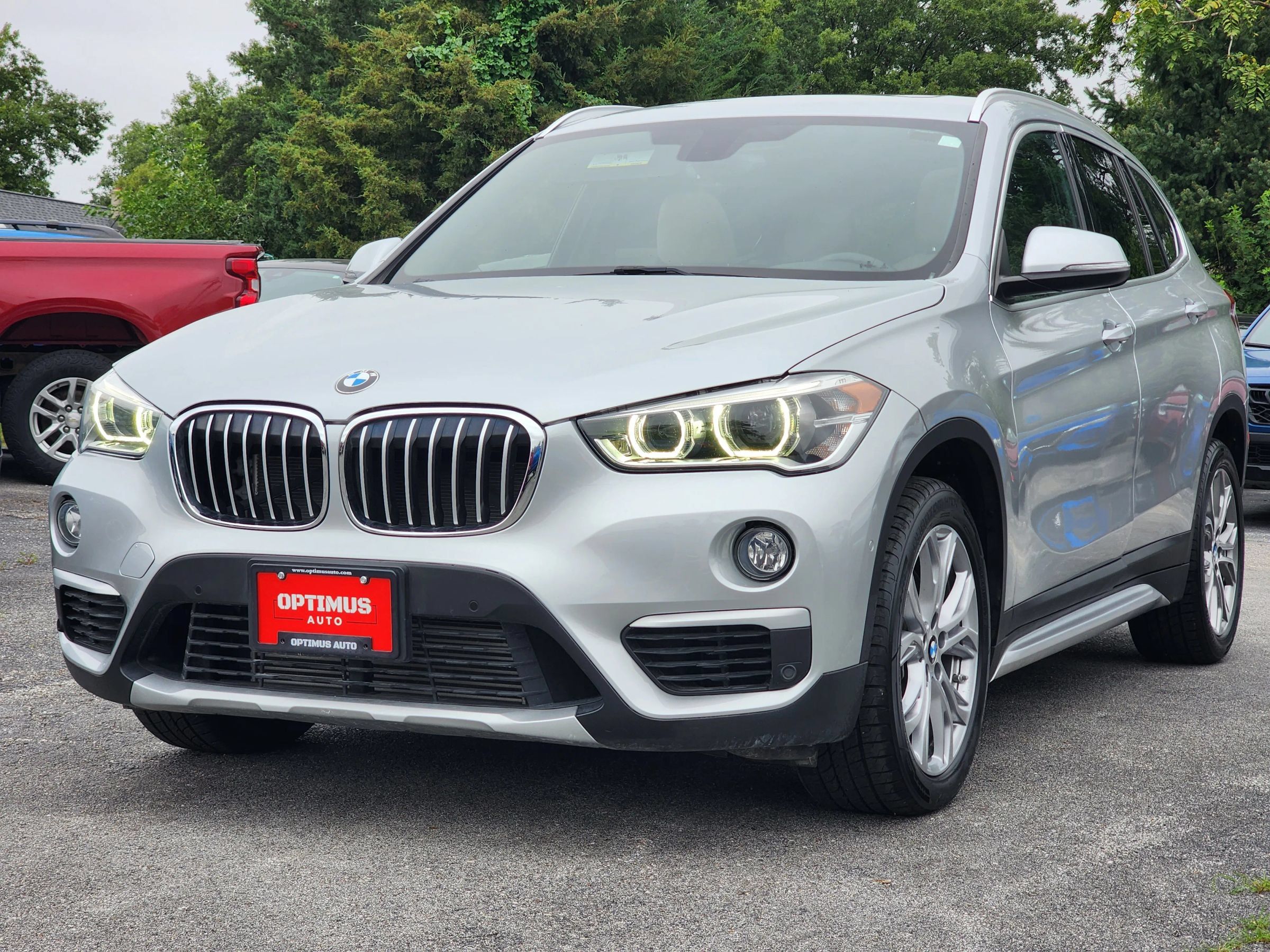 Used 2017 BMW X1 xDrive28i AWD/4WD image 3