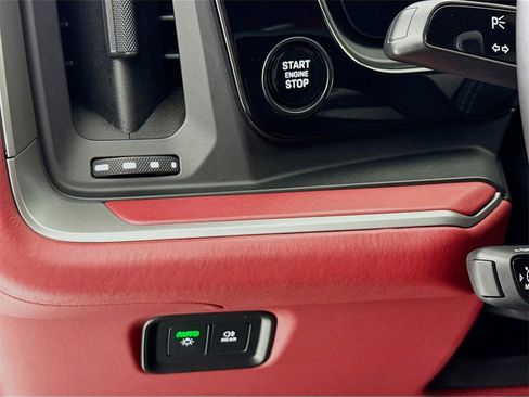 Used 2024 Porsche Cayenne Turbo GT image 15