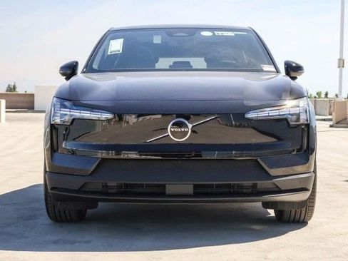 New 2025 Volvo EX30 Plus w/ Protection Package Premier image 2