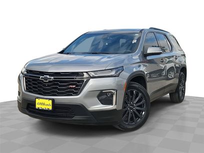 Used 2023 Chevrolet Traverse RS