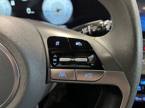 Used 2024 Hyundai Elantra SEL FWD image 23