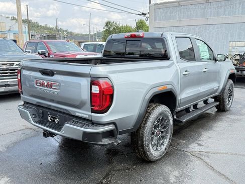 New 2026 GMC Canyon Elevation w/ Convenience Package image 6