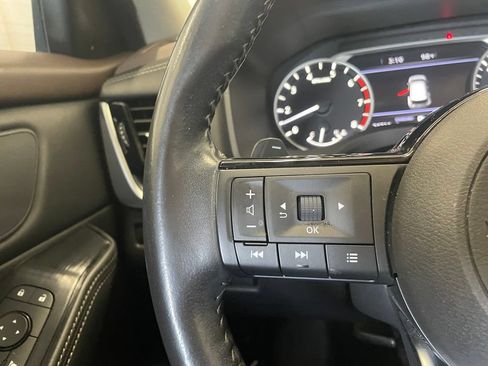 Certified 2023 Nissan Rogue SV w/ SV Premium Package FWD image 13