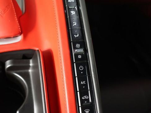 Used 2020 Chevrolet Corvette Stingray Premium Cpe w/ 3LT Preferred Equipment Group image 42