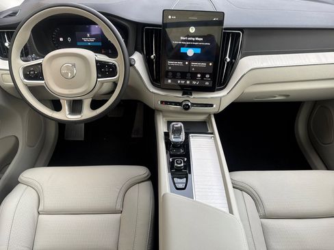 New 2026 Volvo XC60 T8 Ultra w/ Protection Package Premier AWD/4WD image 14